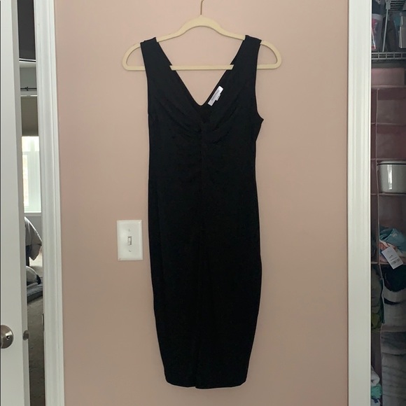 Black maternity dress - Picture 2 of 4